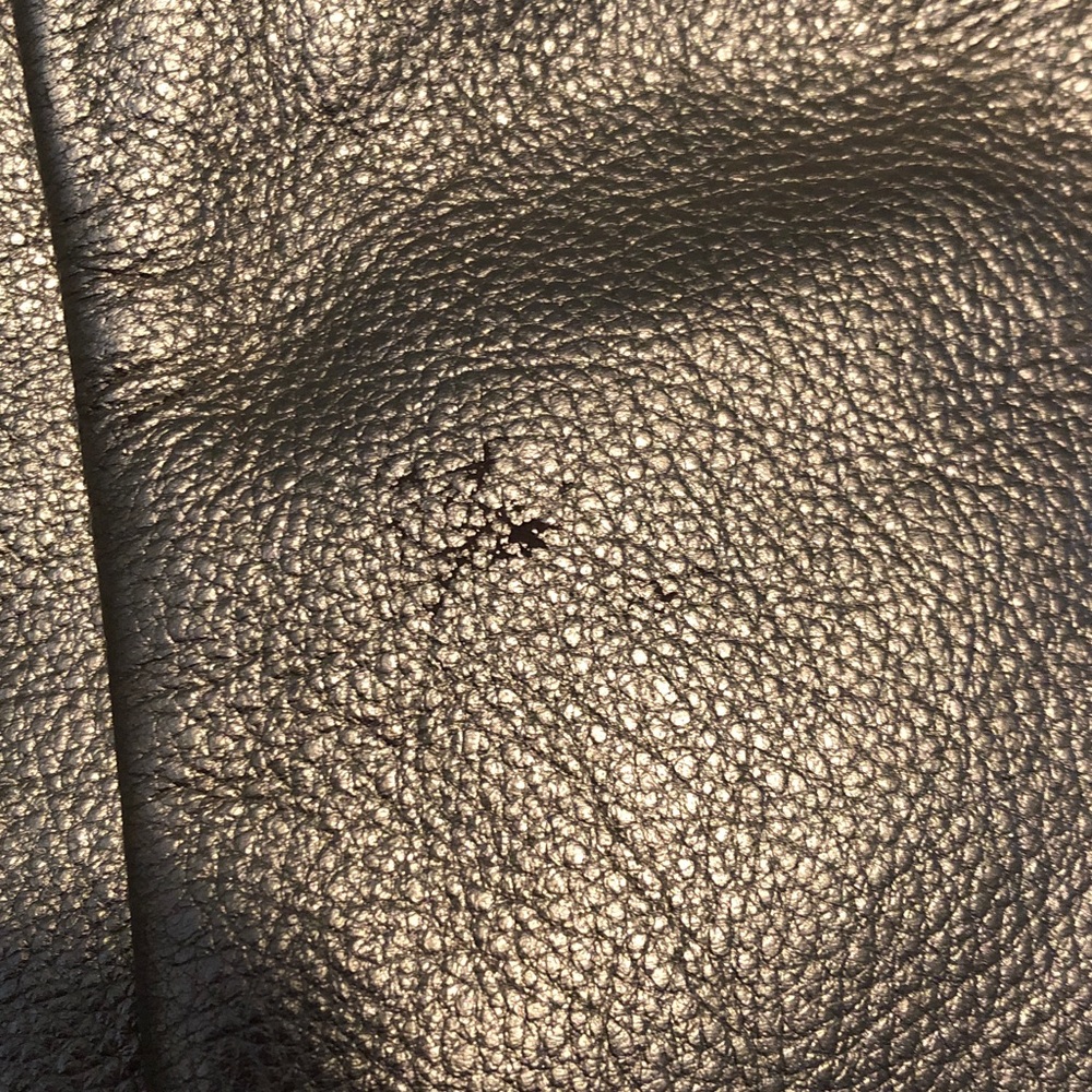 American Leather Company Gold Metallic Crossbody - Picture 9 of 11